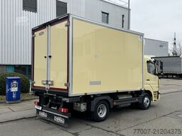 Mercedes-Benz Atego 923L 4-Fleisch-Rohrbahnen TK T-600