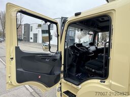 Mercedes-Benz Atego 923L 4-Fleisch-Rohrbahnen TK T-600