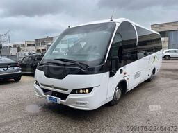 Mercedes-Benz Mago