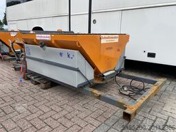 Natstooier Schuitemaker S2400 HSR Bouwjaar 2006 0.8 M3 natstrooier