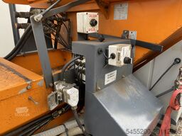 Natstooier Schuitemaker S2400 HSR Bouwjaar 2006 0.8 M3 natstrooier