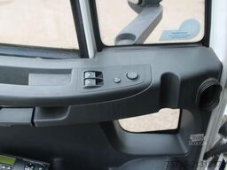 Iveco Eurocargo 80E18 + MANUAL + EURO 5 + 3 STOELEN
