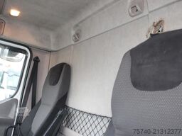 DAF LF 210 + EURO 6 + LIFT