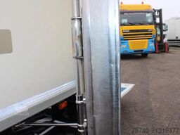 DAF LF 210 + EURO 6 + LIFT