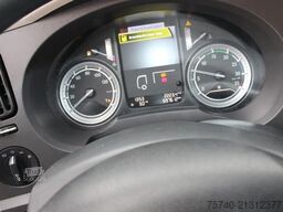 DAF LF 210 + EURO 6 + LIFT