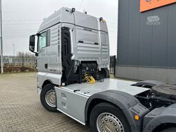 MAN TGX TGX 26.640 6x2 / 291.331km / LIFT+STEER / E...
