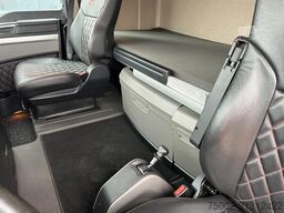 MAN TGX TGX 26.640 6x2 / 291.331km / LIFT+STEER / E...