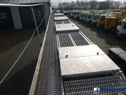 Burg Chemical tank inox L4BH 32.5 m3 / 3 comp
