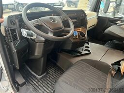 Mercedes-Benz Actros 2045 S 4x2 Tractor Head