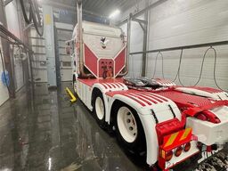 Scania R540 6x2 tractor unit. Stiholt body.