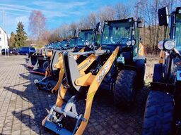 CASE 321F XR NEU /Herstellergarantie E00630