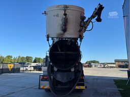 Volvo FM 300 6x6 WASTE 4 + CLEAN WATER 8 m3 / VACUUM ...