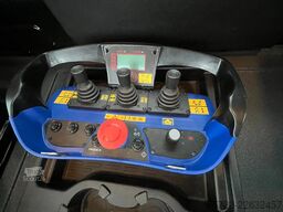 Mercedes-Benz Arocs 3348 AK 6x6 Krankipper mit Fassi F195A2.24