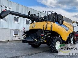 New Holland CR 8.90 RAUPE