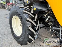 New Holland CR 8.90 RAUPE