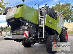 Claas TRION 660