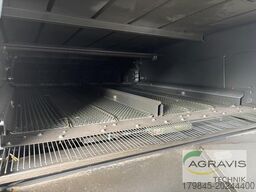 Claas TRION 660