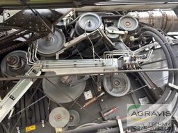 Claas TRION 660
