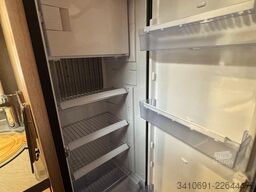 WEINSBERG CaraCompact EDITION PEPPER 600 MEG 3xSolar SAT