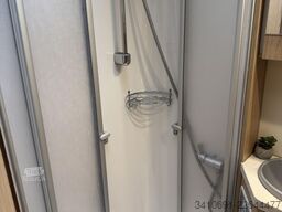 LMC Cruiser Comfort Grey Selection T 663 Dachklima