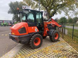 Kubota R070