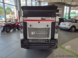 Johnston C200/201 - Sweeper - Like NEW!