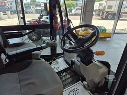 Johnston C200/201 - Sweeper - Like NEW!
