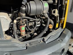 Komatsu PC 20MR-2