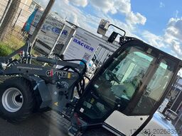 Giant G2500X-Tra HD