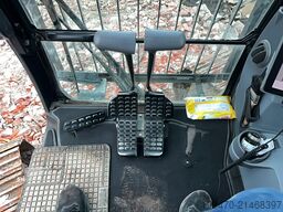 Hitachi ZX350 LCN-7 with 2 excavator buckets