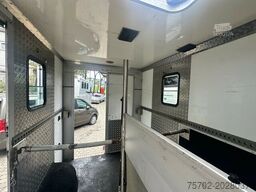 Renault Master 1-2 Pferdetransporter