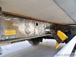 Krone AZ  Iso Koffer LBW Durchlader