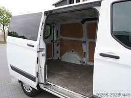 Ford Transit Custom 2.0 TDCI EURO 6 - Airco - Navi -...