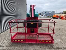 Genie Z-135-70