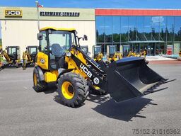 JCB 406 - NEU - inkl. Schaufel und Gabel