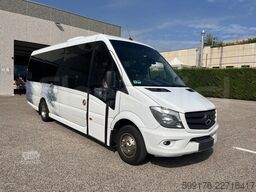 Mercedes-Benz Altas Tourline L