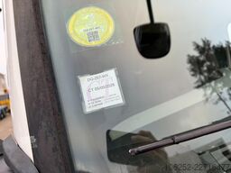 Volvo FM 420 6x4 BAUSTOFF + KRAN PALFINGER PK18502 SH...