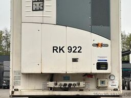 SCHMITZ CARGOBULL SKO 24 Thermo-King, Blumenbreite, Doppelstock