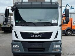 MAN TGM 12.250 4x2 BL Curtainsider