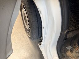 VW T6.1 Kasten LR 2.0 TDI 4Motion 6-Sitzer