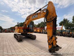 JCB 220X L4F gebraucht BJ 2019 5.820h