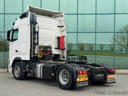 VOLVO FH 400 GLOBETROTTER XL TIRES 90% 2x TANK ORIGINA