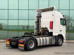 VOLVO FH 400 GLOBETROTTER XL TIRES 90% 2x TANK ORIGINA