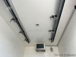 WM MEYER EG-AZ25 2.Achs Kühlanhänger m. Rohrbahnen