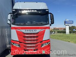 Iveco S-WAY