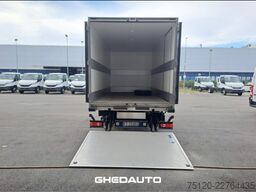 IVECO EUROCARG0 90 220 CON CELLA ISOTERMICA E SPONDA CARICATRICE