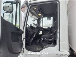IVECO EUROCARG0 90 220 CON CELLA ISOTERMICA E SPONDA CARICATRICE