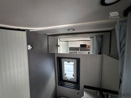 PÖSSL PÖSSL Summit Shine 600 R S Plus Automatik*180PS*