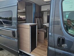 PÖSSL PÖSSL Roadstar 600 L*Längsbetten auf 6m