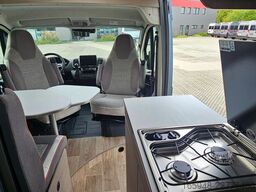 PÖSSL PÖSSL Roadstar 600 L*Längsbetten auf 6m